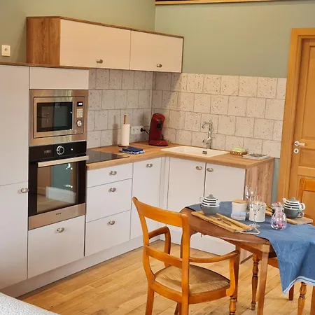 Guest house O De - A 20m De La 4*